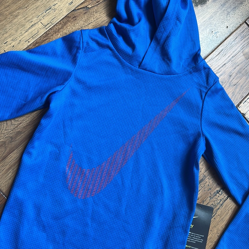 NWT Nike Dri-Fit Hoody